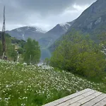 Aurland Feriehus *